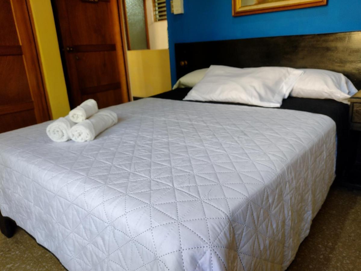 Hotel Alajuela Costa Rica Airport Экстерьер фото