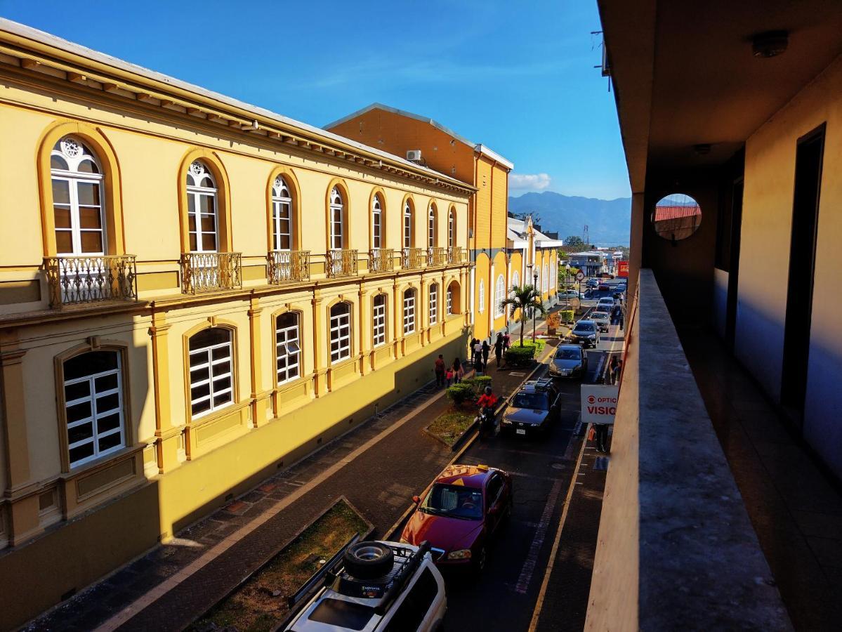 Hotel Alajuela Costa Rica Airport Экстерьер фото